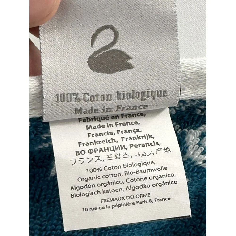 Yves Delorme Paris “Sylve” Handtowel 22”x39” NWOT (X-1)